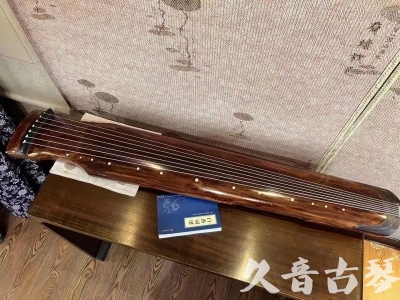湘西土家族苗族自治州●久音古琴  ●今日推荐20230715  [断纹仲尼式]