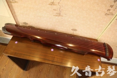 湘西土家族苗族自治州20240108冬季古琴保养注意事项4